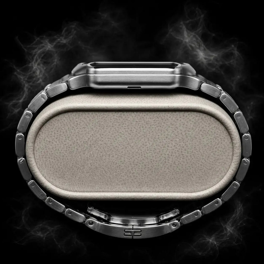 Noir Slim Watch